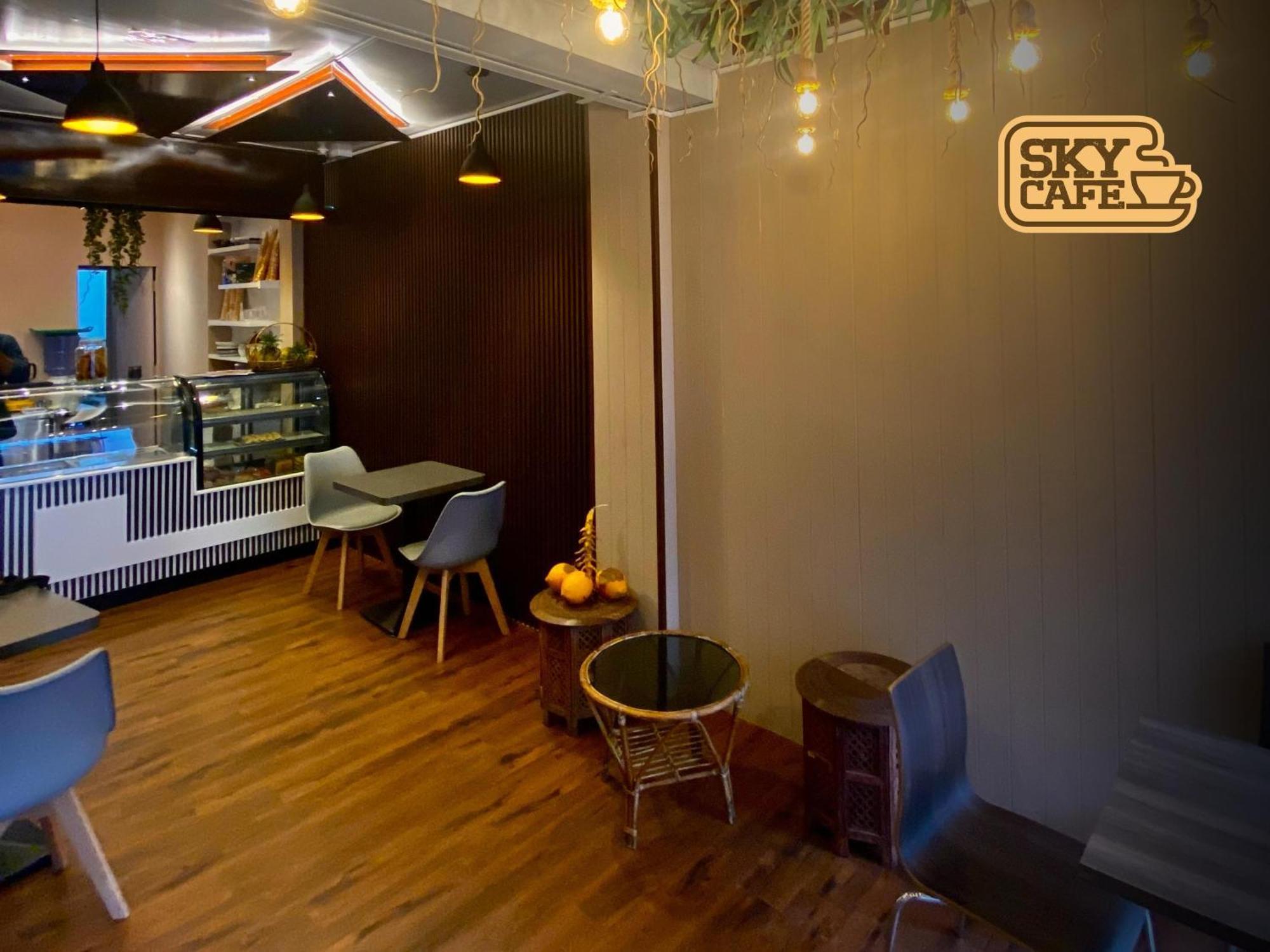 Sky Hostel Негомбо Екстер'єр фото